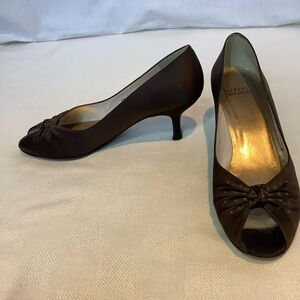 Elegant Brown Peep-Toe Heels